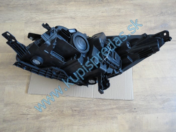 Predné svetlo pravé FORD KUGA MK2 